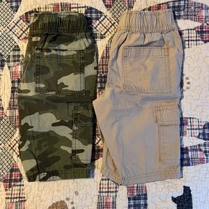 2 pair of Boys Size 6 adjustable shorts / Childrens Place brand